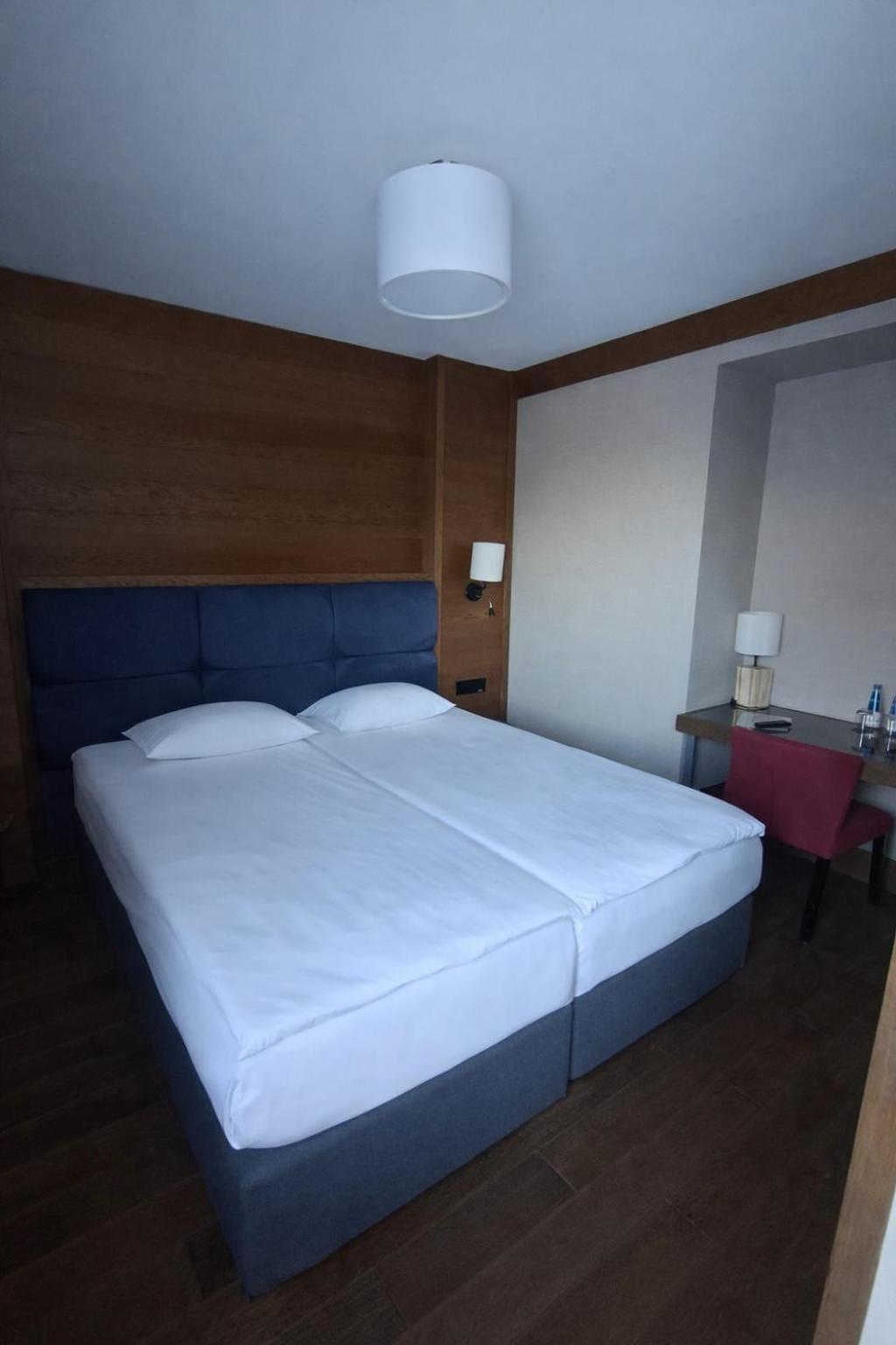 Comfort Plus Room